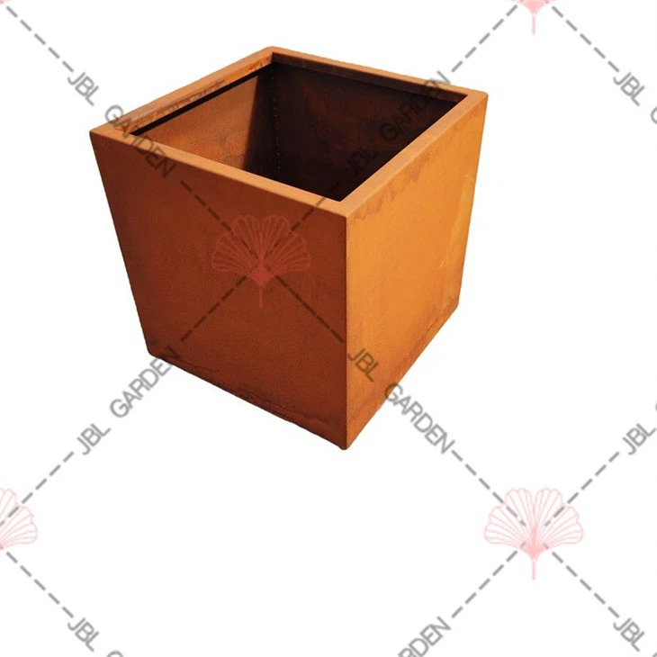 28 Inch Planter