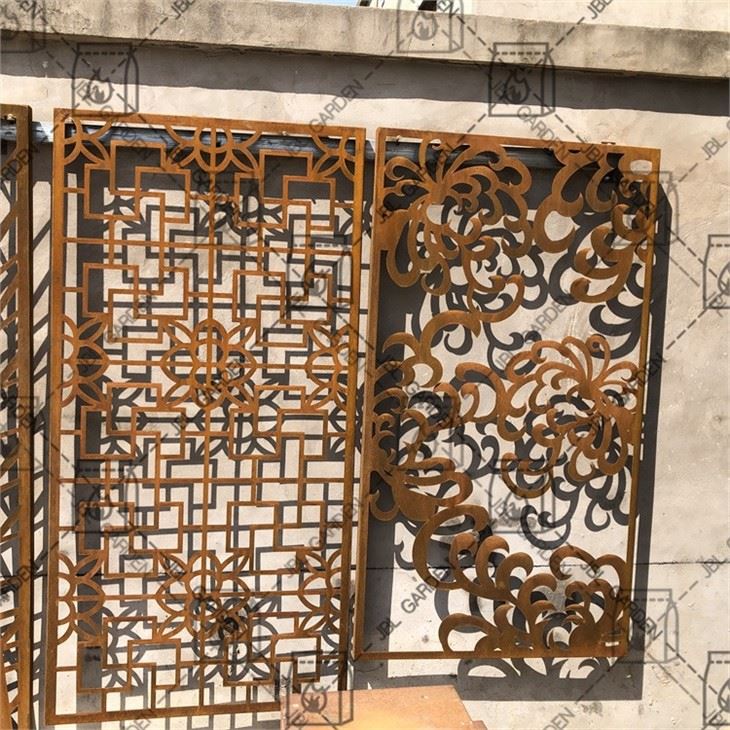 Partition Exterior Metal Privacy Screen