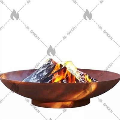 أماكن الحريق في الفناء الخلفي