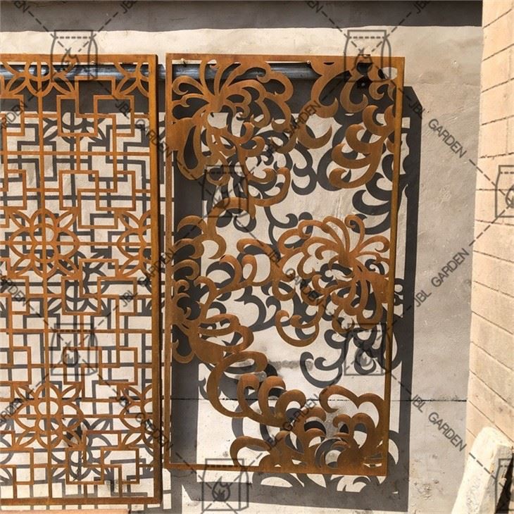 Veradek Corten Steel Privacy Screens