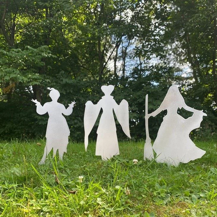 Witch Silhouette Yard Sign
