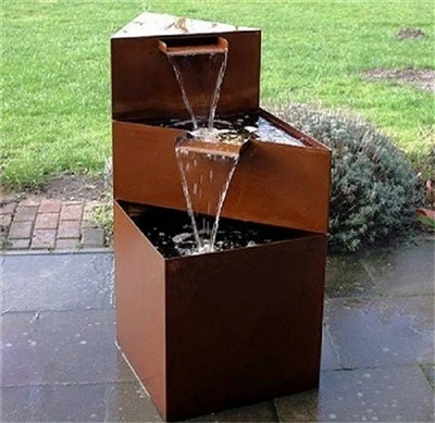 ميزة المياه المعدنية الفولاذية للحديقة