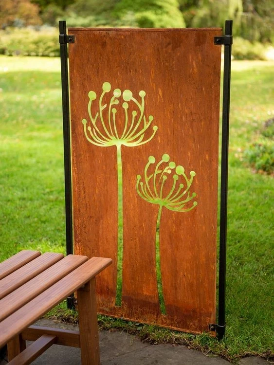 Tree Metal Courtyard Fence